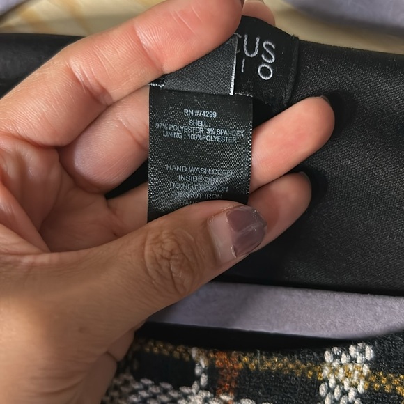 EnFocus Studio Plaid Dress - Size 10 | Button Pocket Detail - Picture 3 of 6